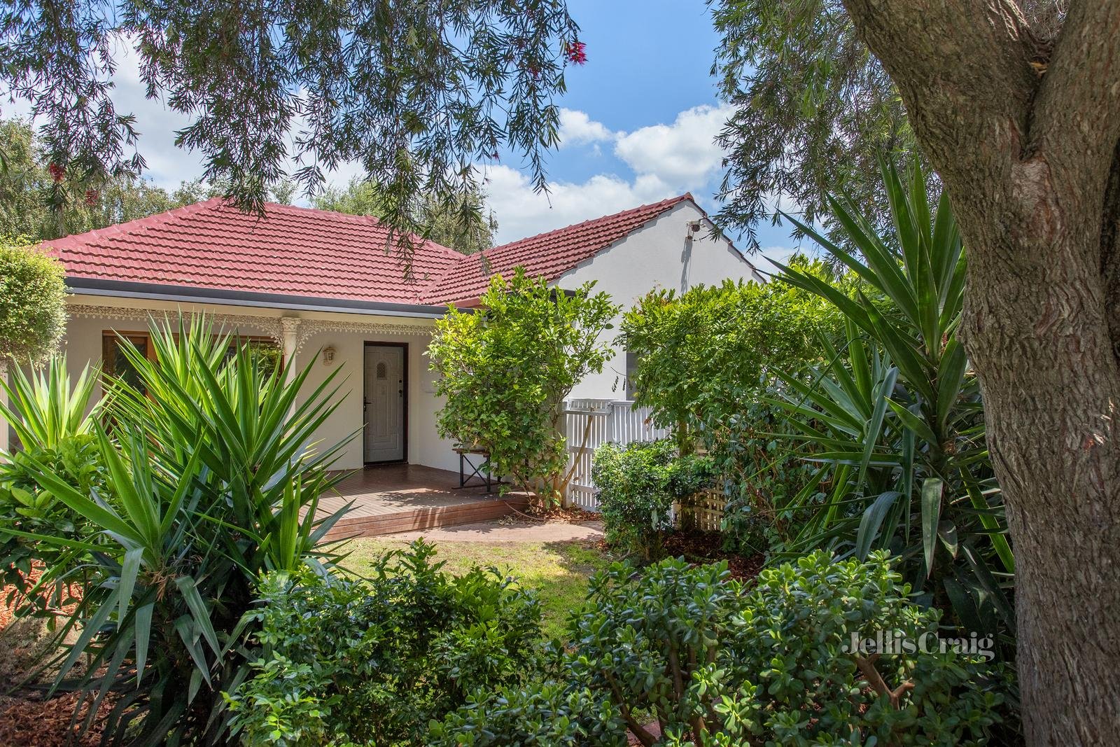 16 Baker Street, Moorabbin image 1