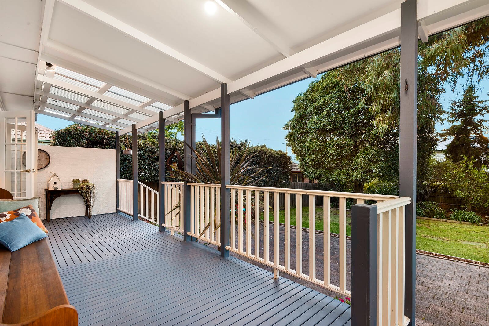 Property Gallery Thumbnail 7