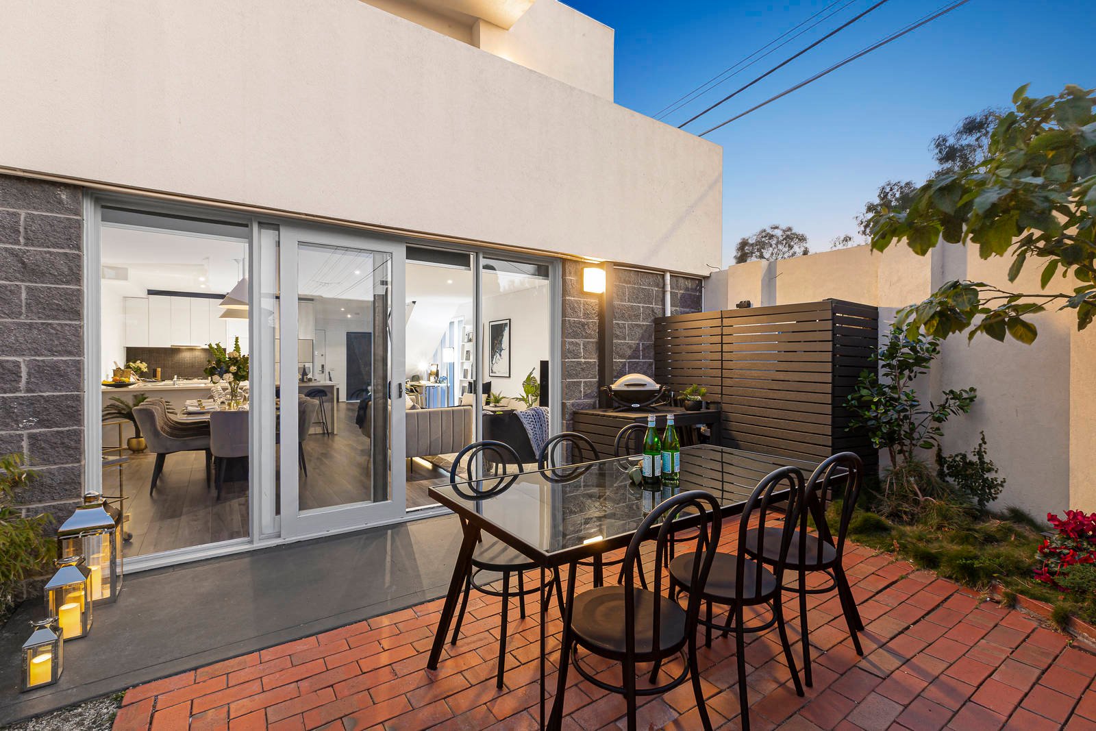 Property Gallery Thumbnail 13