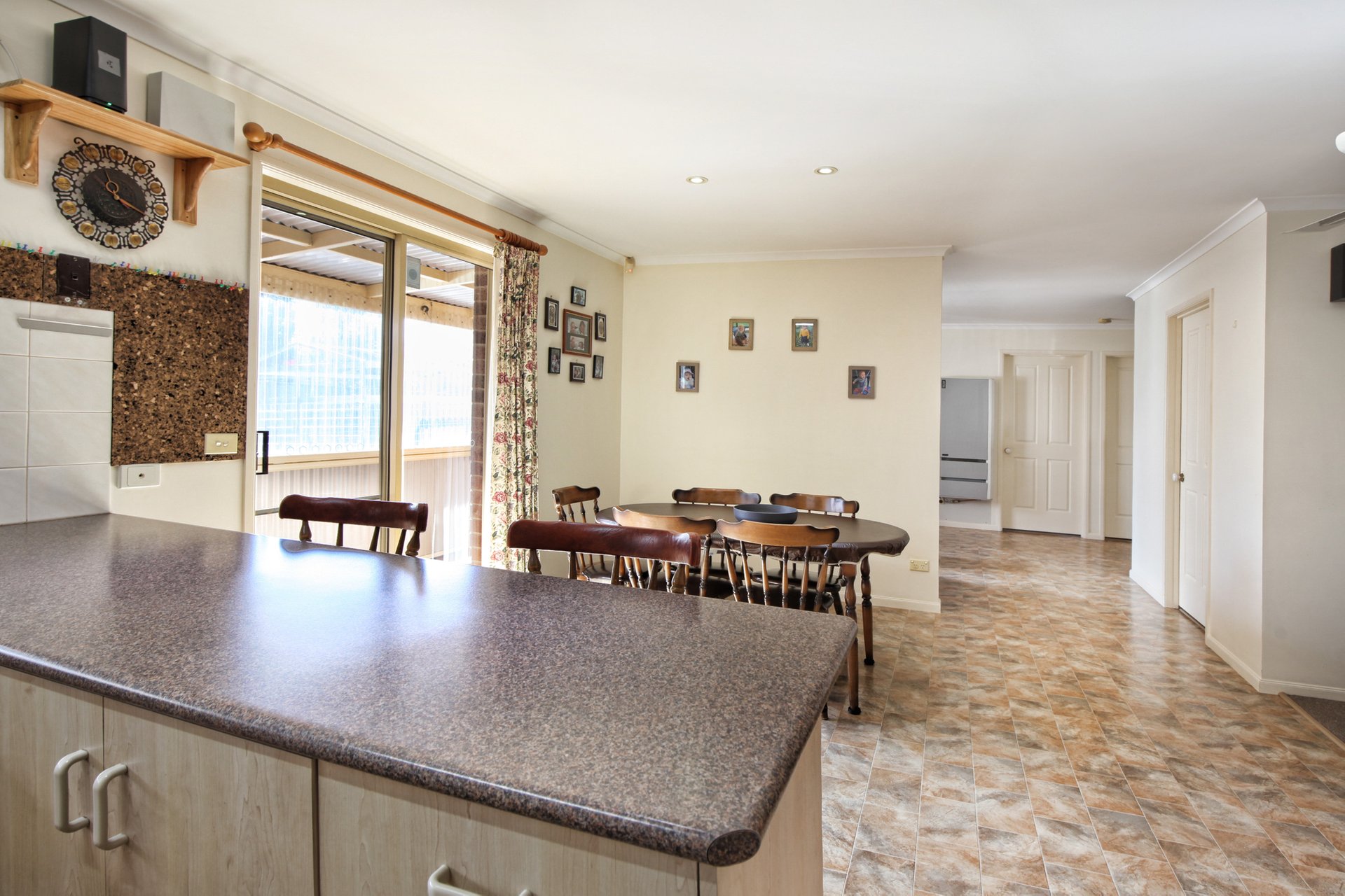 Property Gallery Thumbnail 4