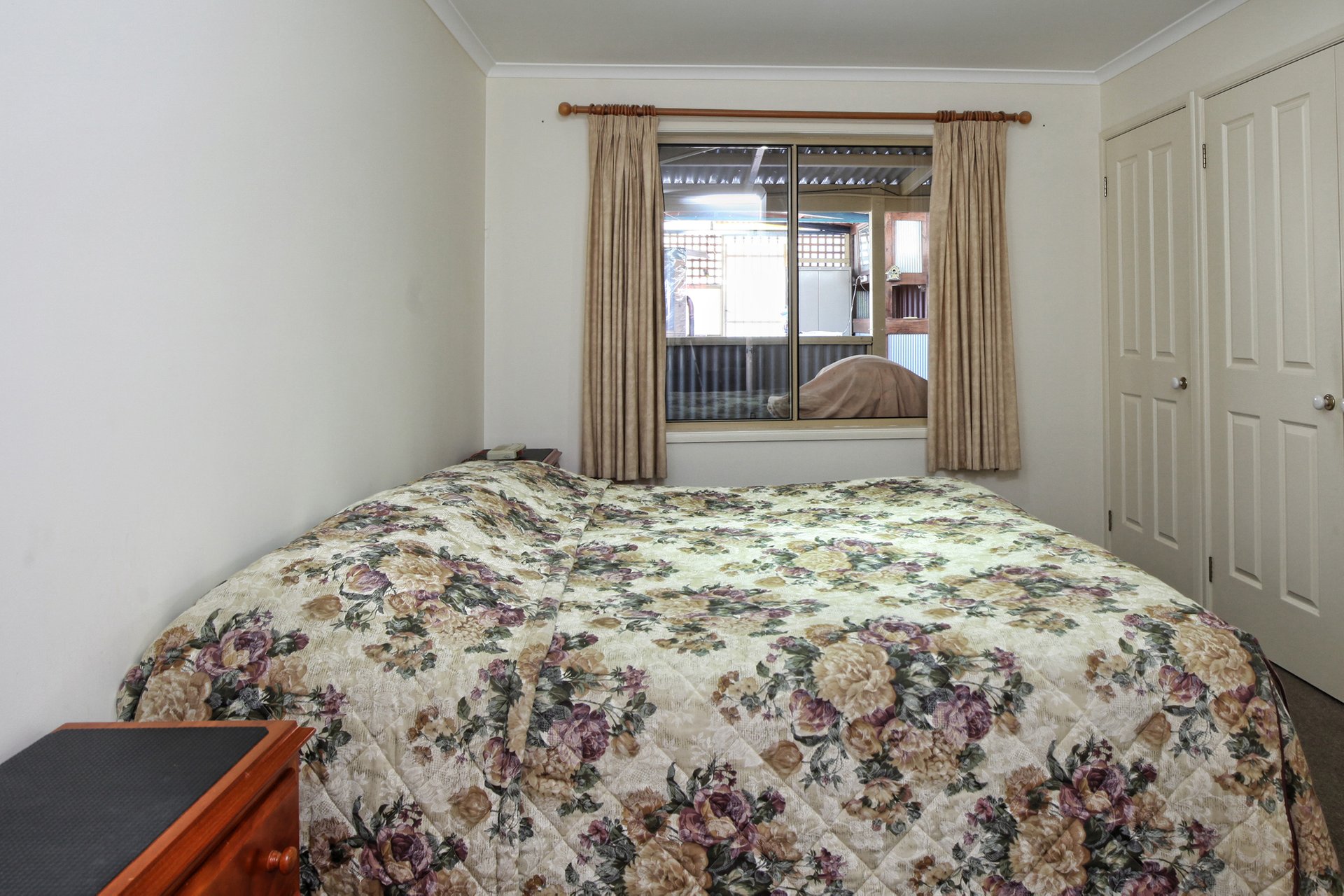 Property Gallery Thumbnail 9