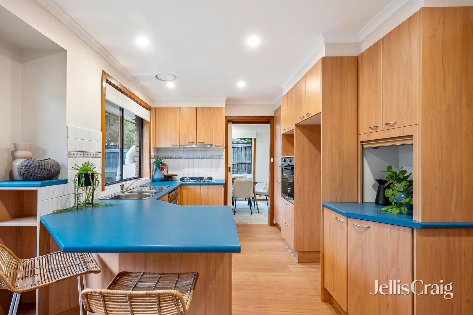 16 Baudelaire Avenue, Wantirna image 4