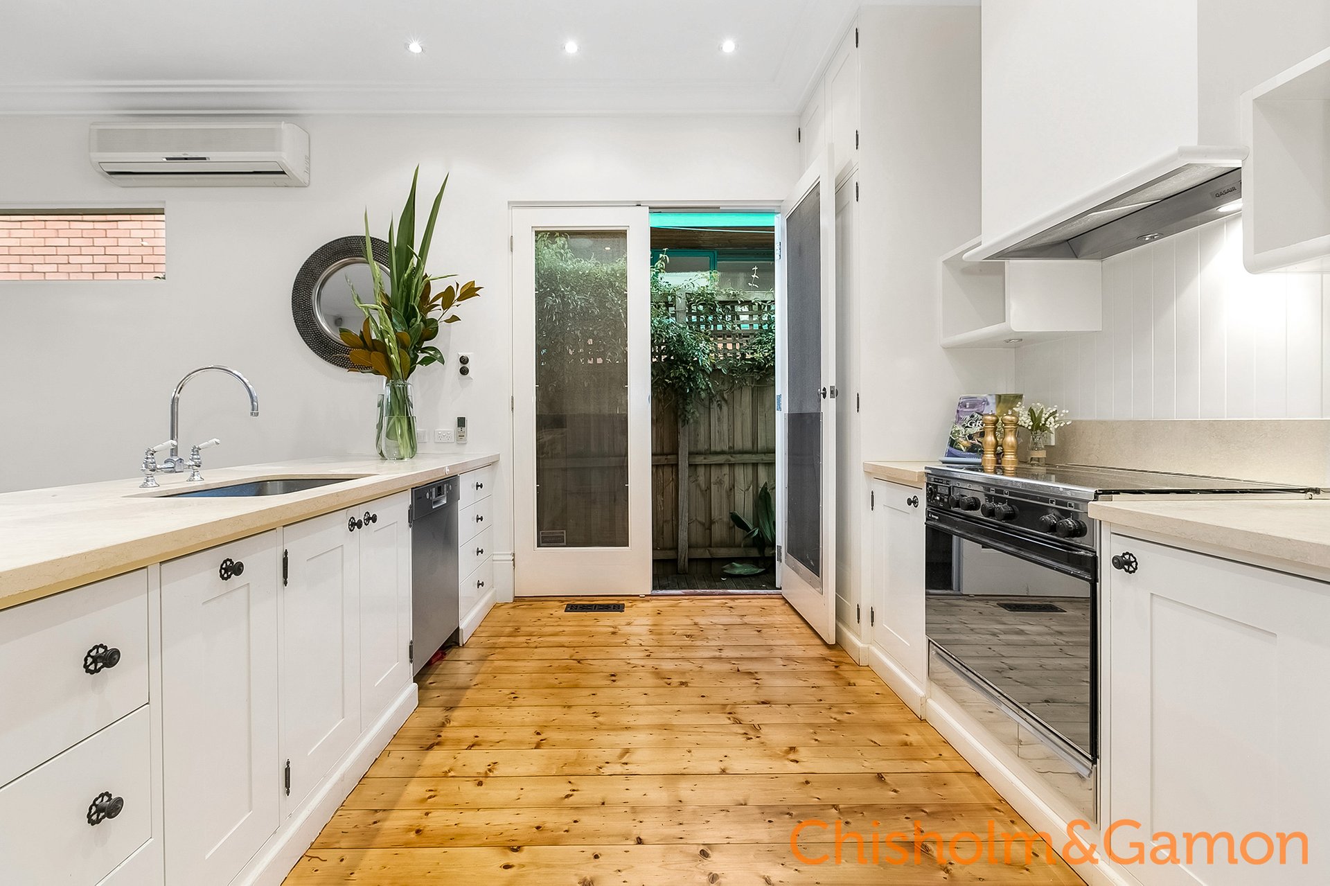 16 Bayview Street, Elsternwick image 4