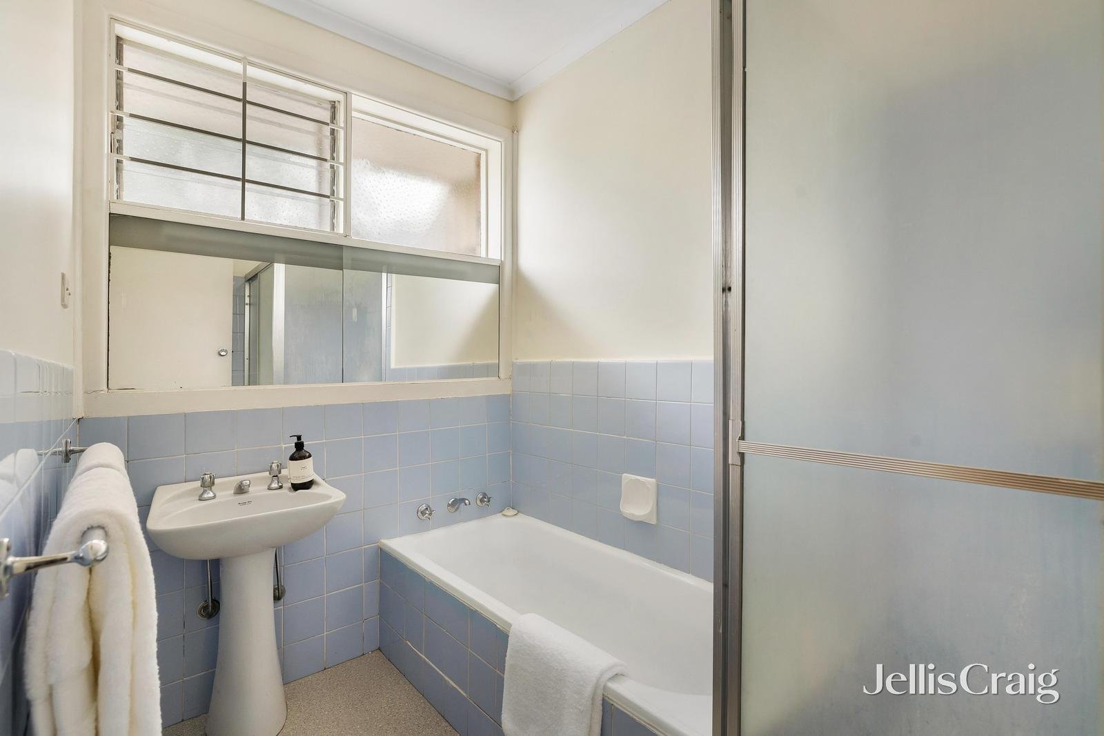 1/6 Belmont Avenue, Glen Iris image 6