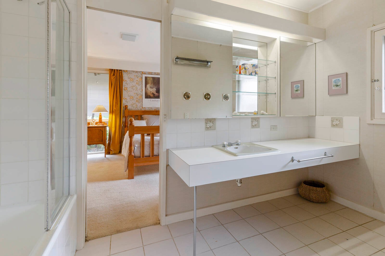 Property Gallery Thumbnail 6