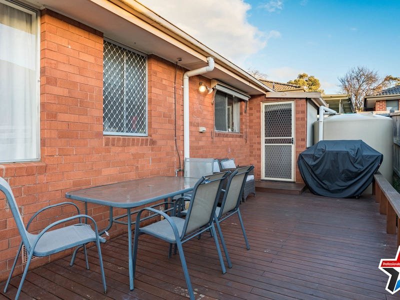 1/6 Bridges Avenue, Mooroolbark image 9