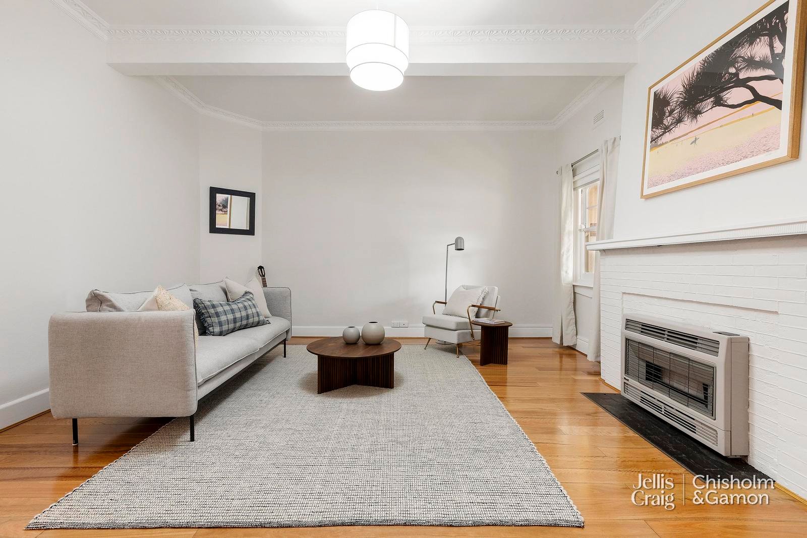 1/6 Broadway, Elwood image 2