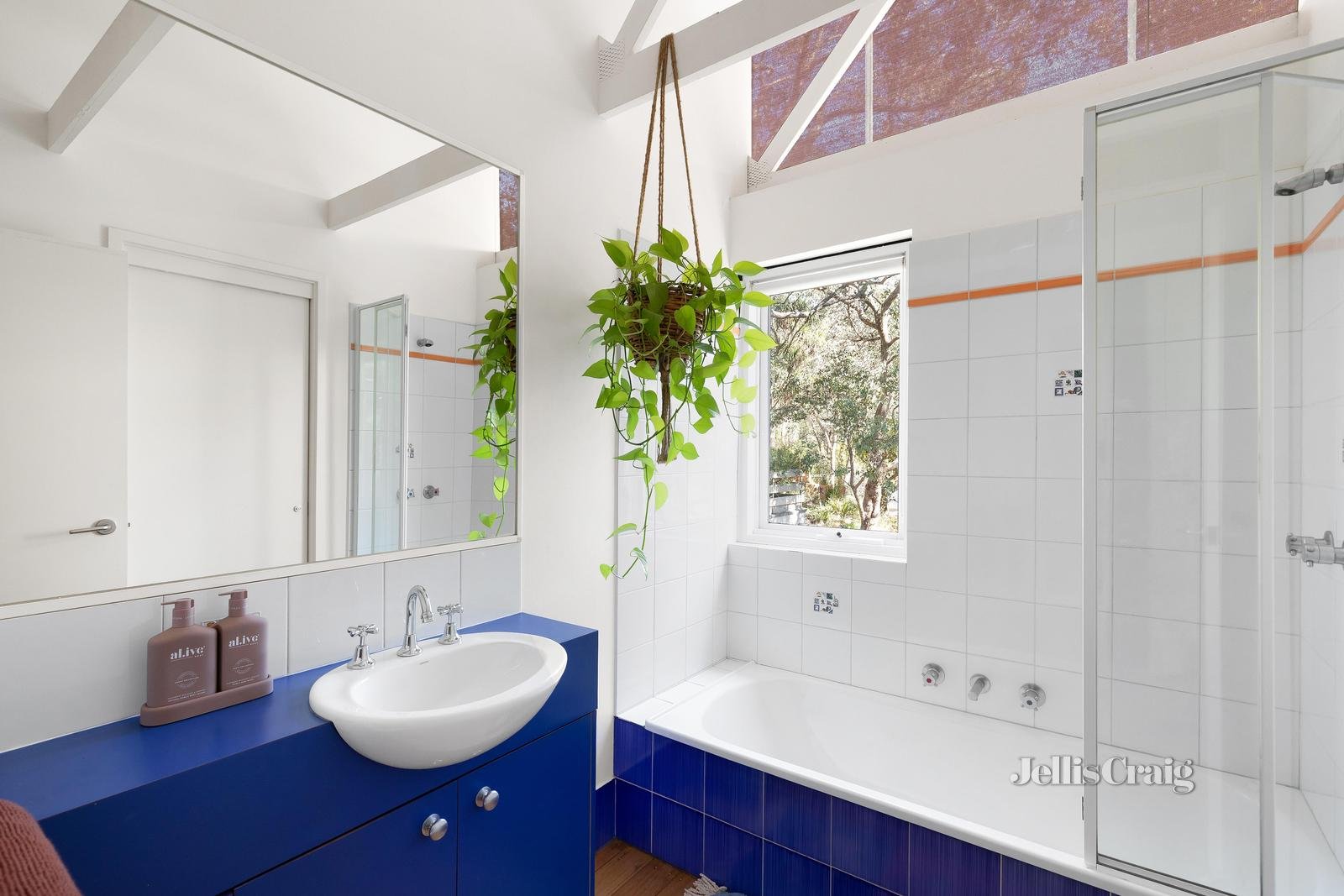 16 Brogil Road, North Warrandyte image 11
