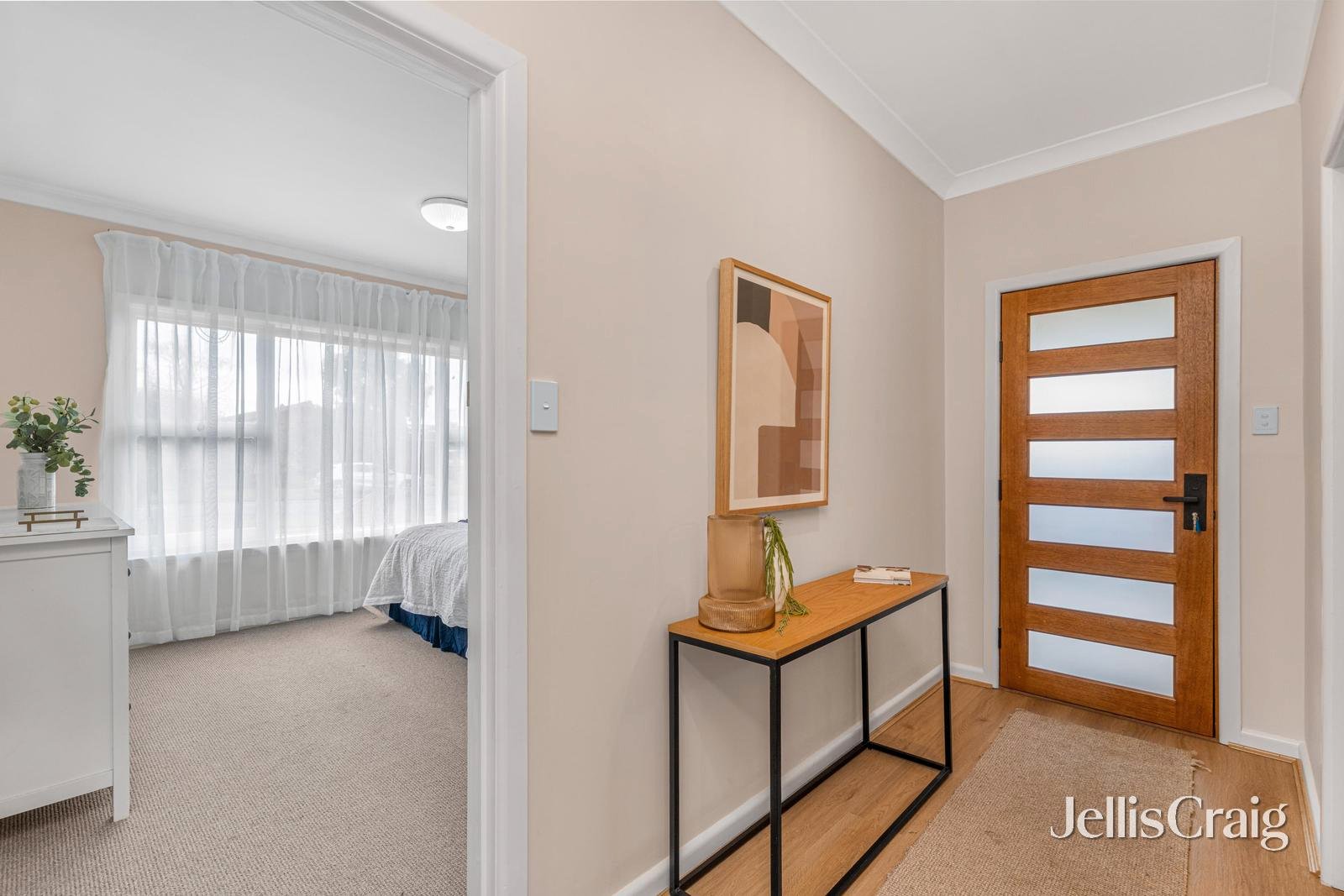 16 Browns Parade, Wendouree image 8