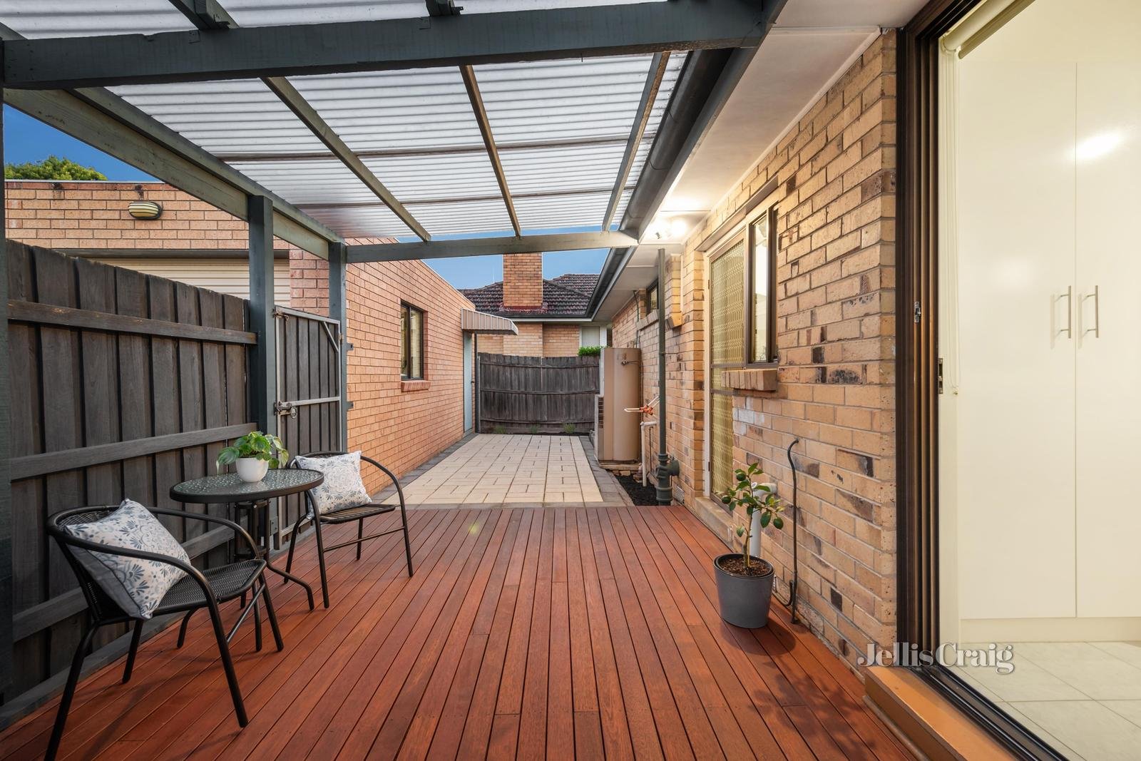 1/6 Browns Road, Bentleigh East image 10