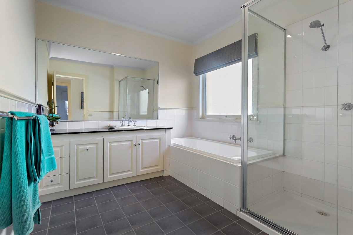 16 Bruce Street, Balwyn image 8