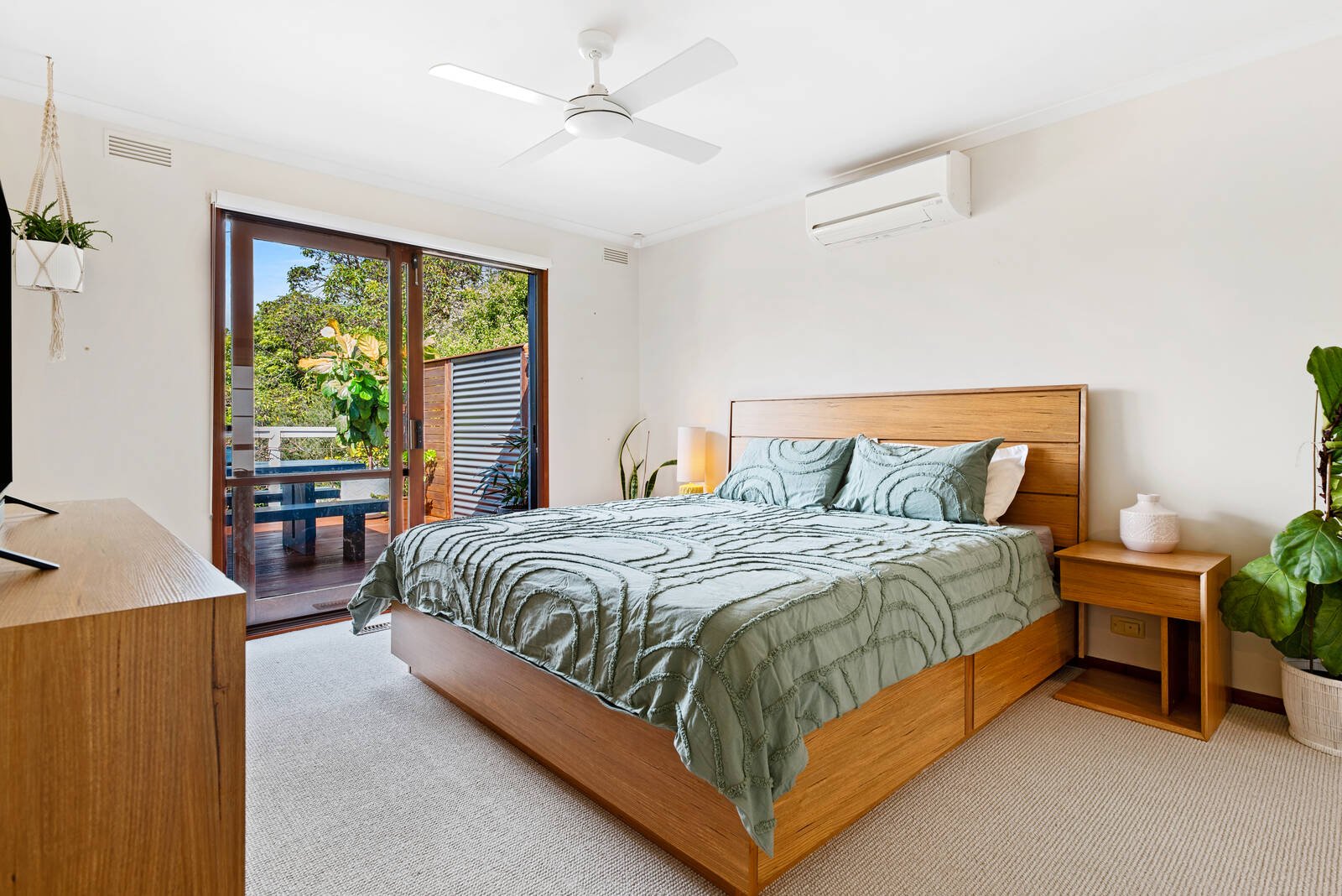 Property Gallery Thumbnail 5