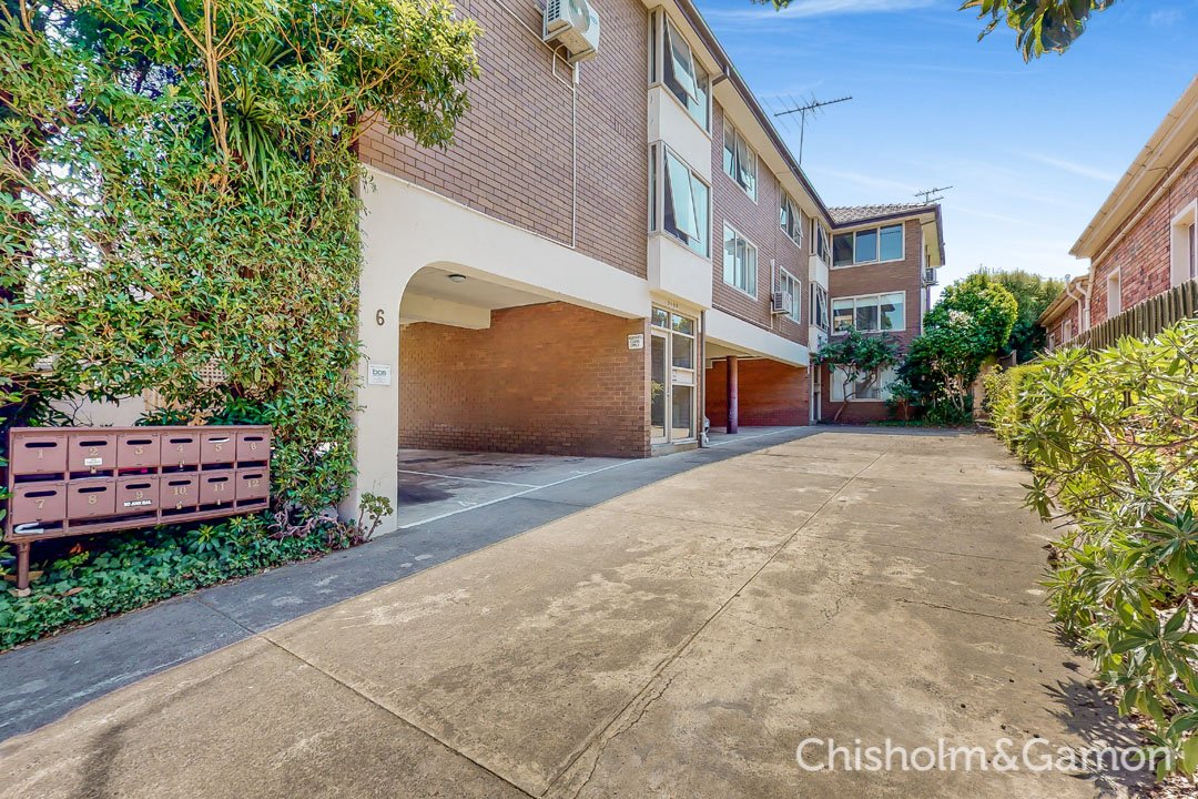 1/6 Byron Street, Elwood image 10