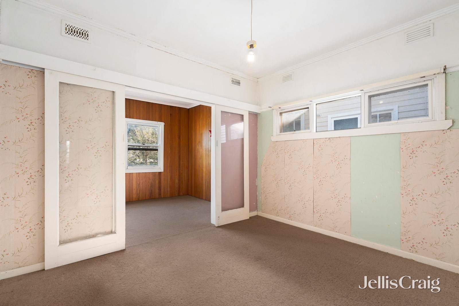 16 Campbell Street, Heathmont image 5