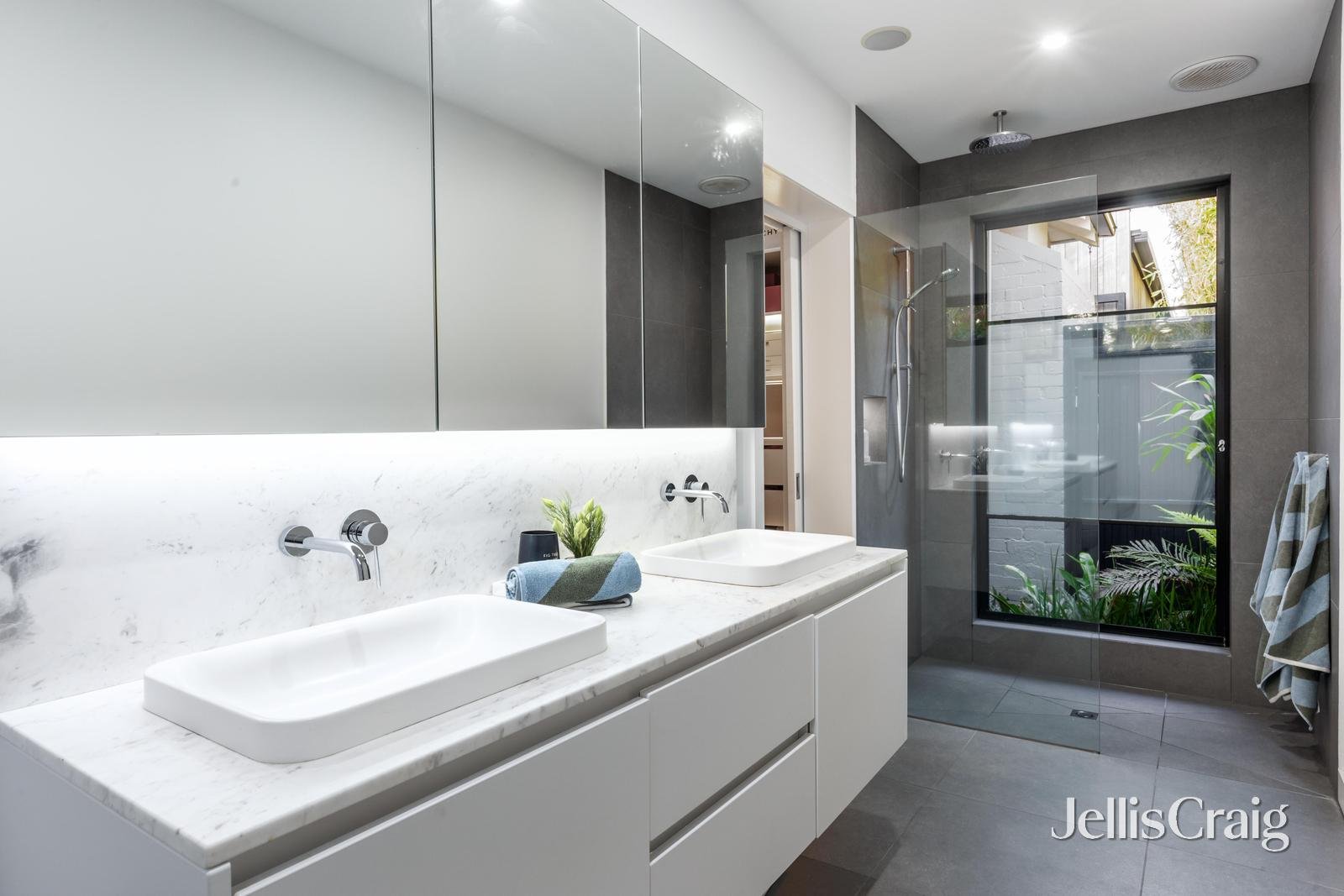 16 Capitol Avenue, Mckinnon image 14