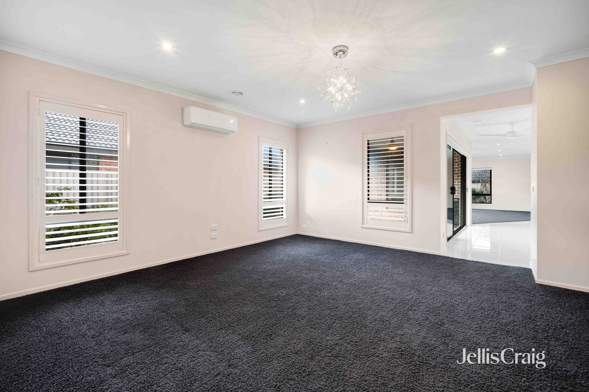 16 Carbine Drive, Alfredton image 3