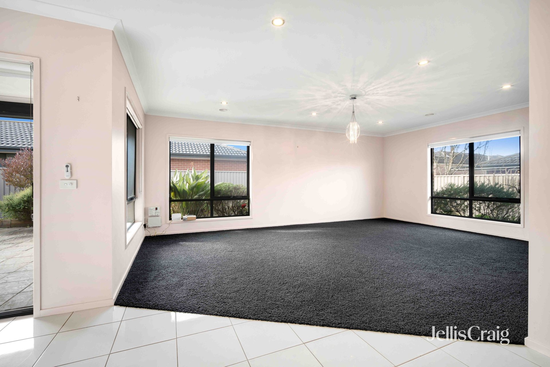 16 Carbine Drive, Alfredton image 4