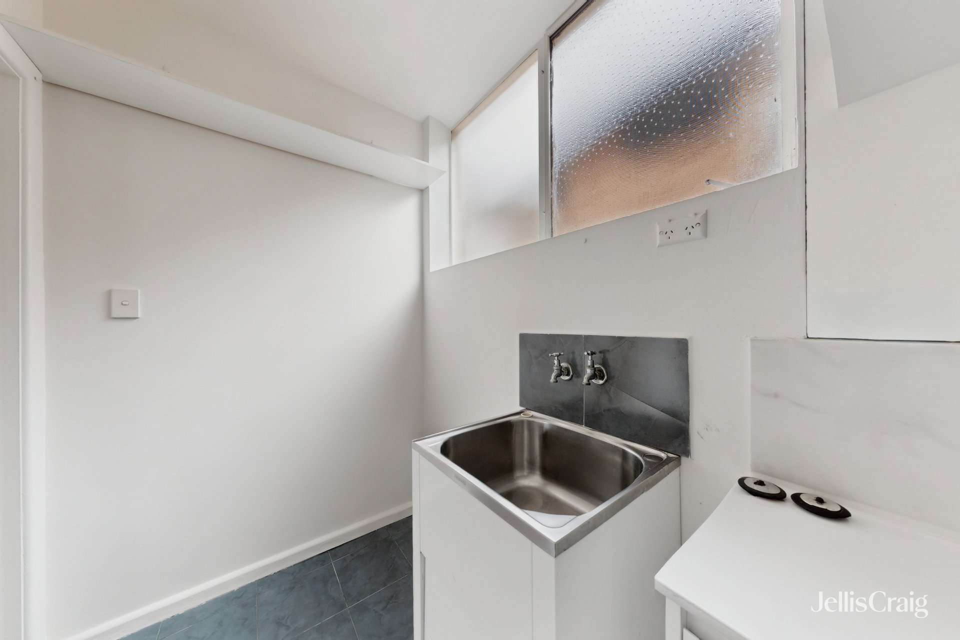 1/6 Carmichael Street, West&nbsp;Footscray image 10