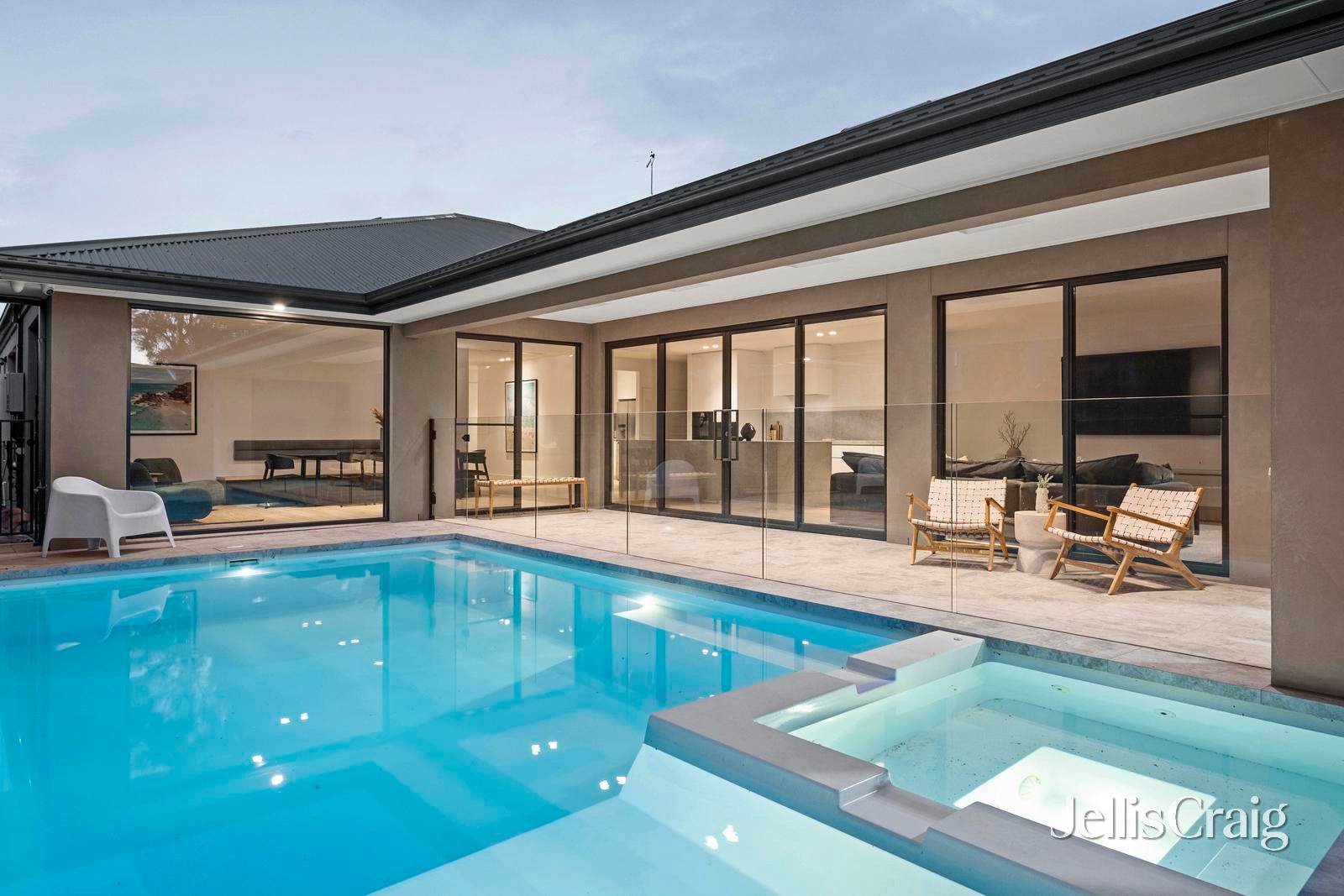16 Cathedral Rise, Doreen image 3