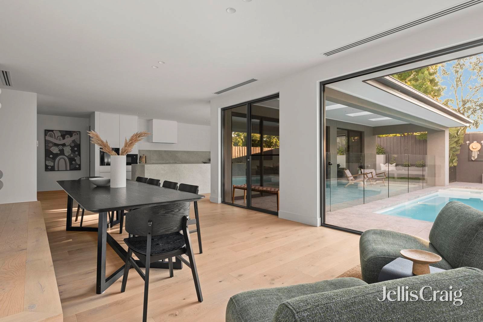 16 Cathedral Rise, Doreen image 7