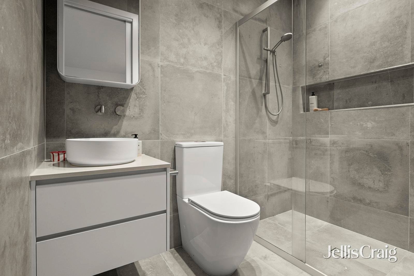 16 Cathedral Rise, Doreen image 14