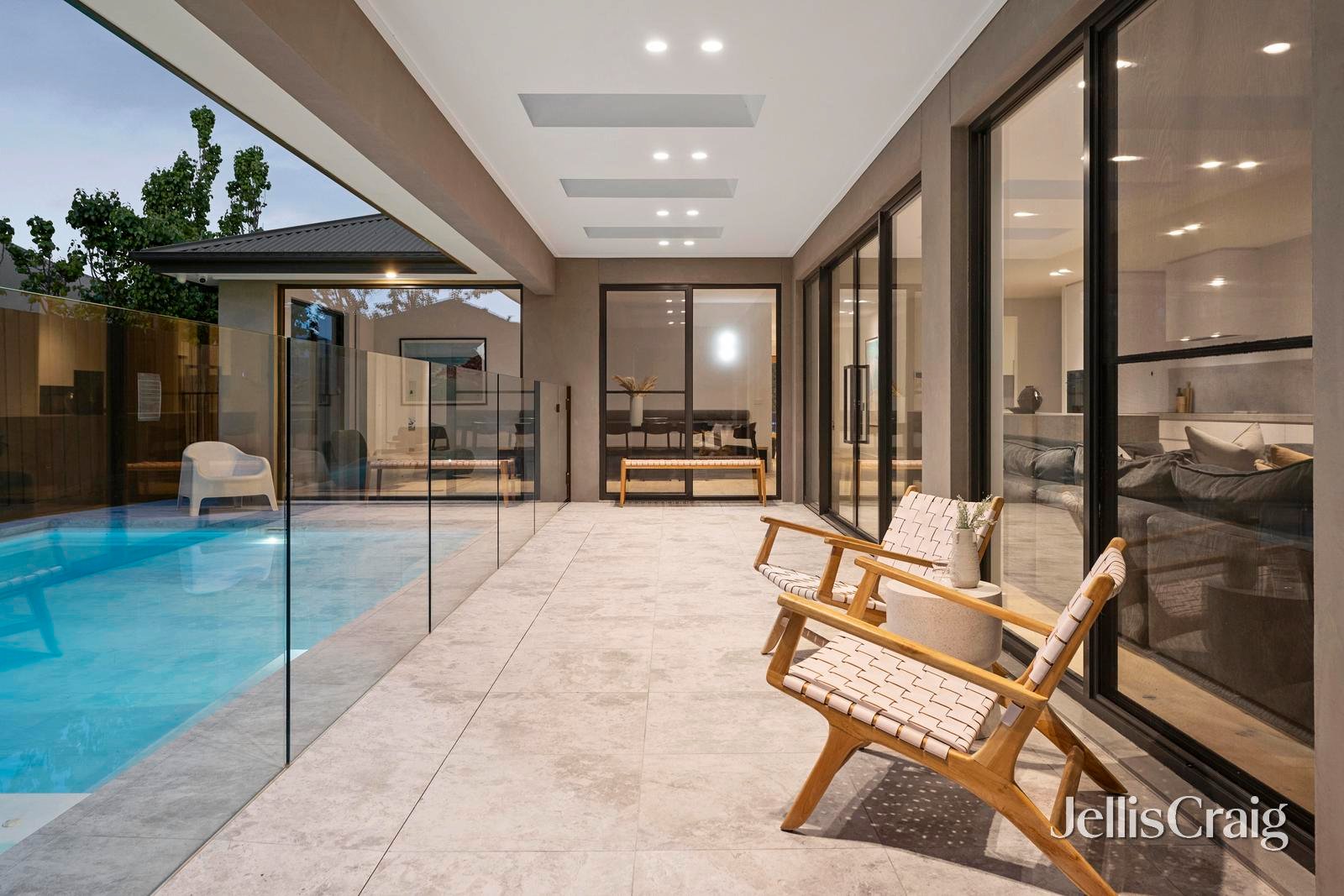 16 Cathedral Rise, Doreen image 20