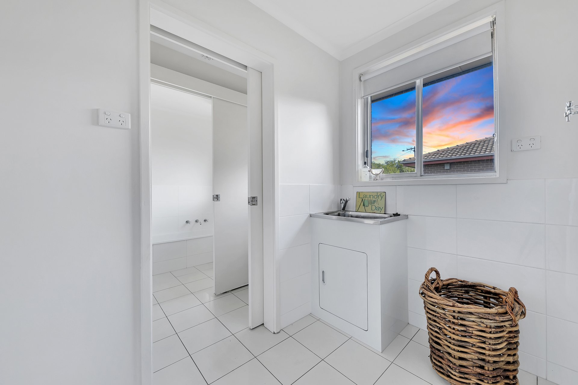 16 Challenger Close, Whittington image 6