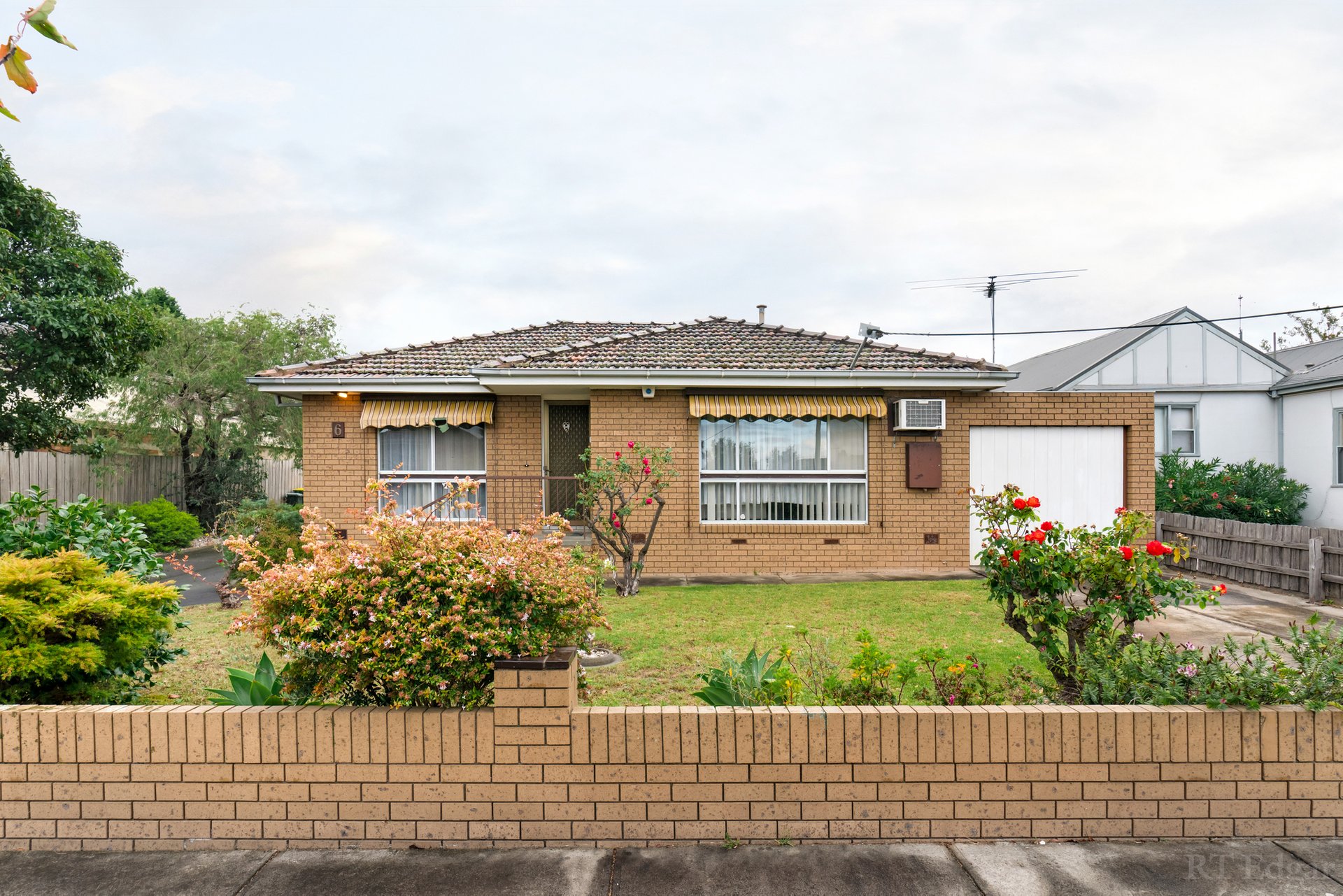 Property Gallery - Main Image