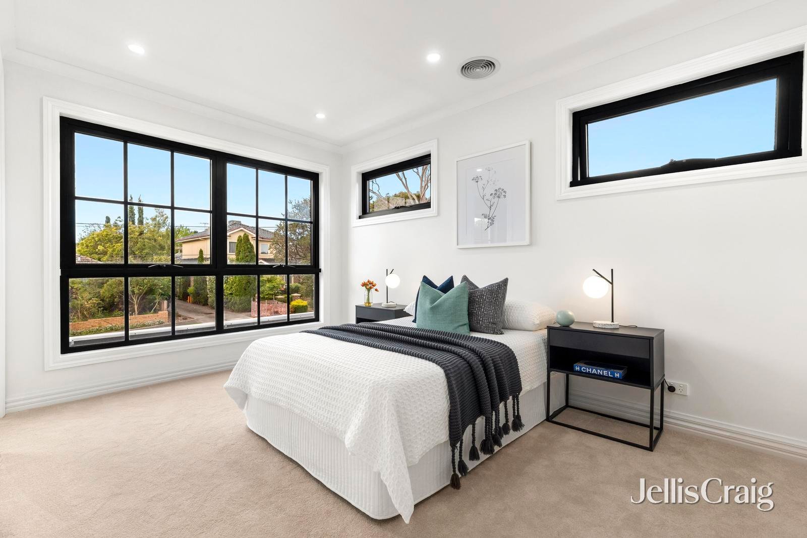 1/6 Charlton Street, Mount&nbsp;Waverley image 12
