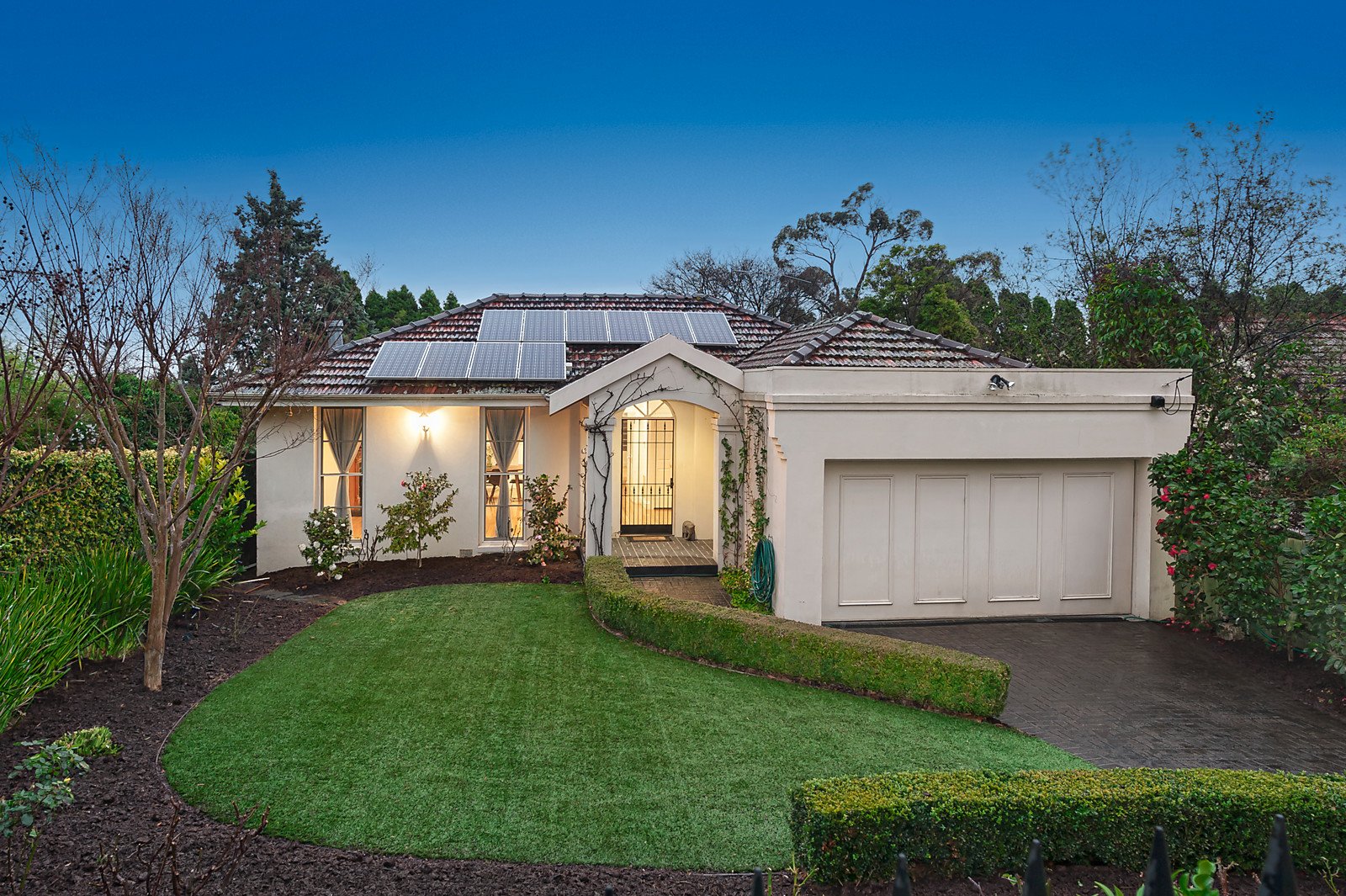16 Chaucer Crescent, Canterbury image 1