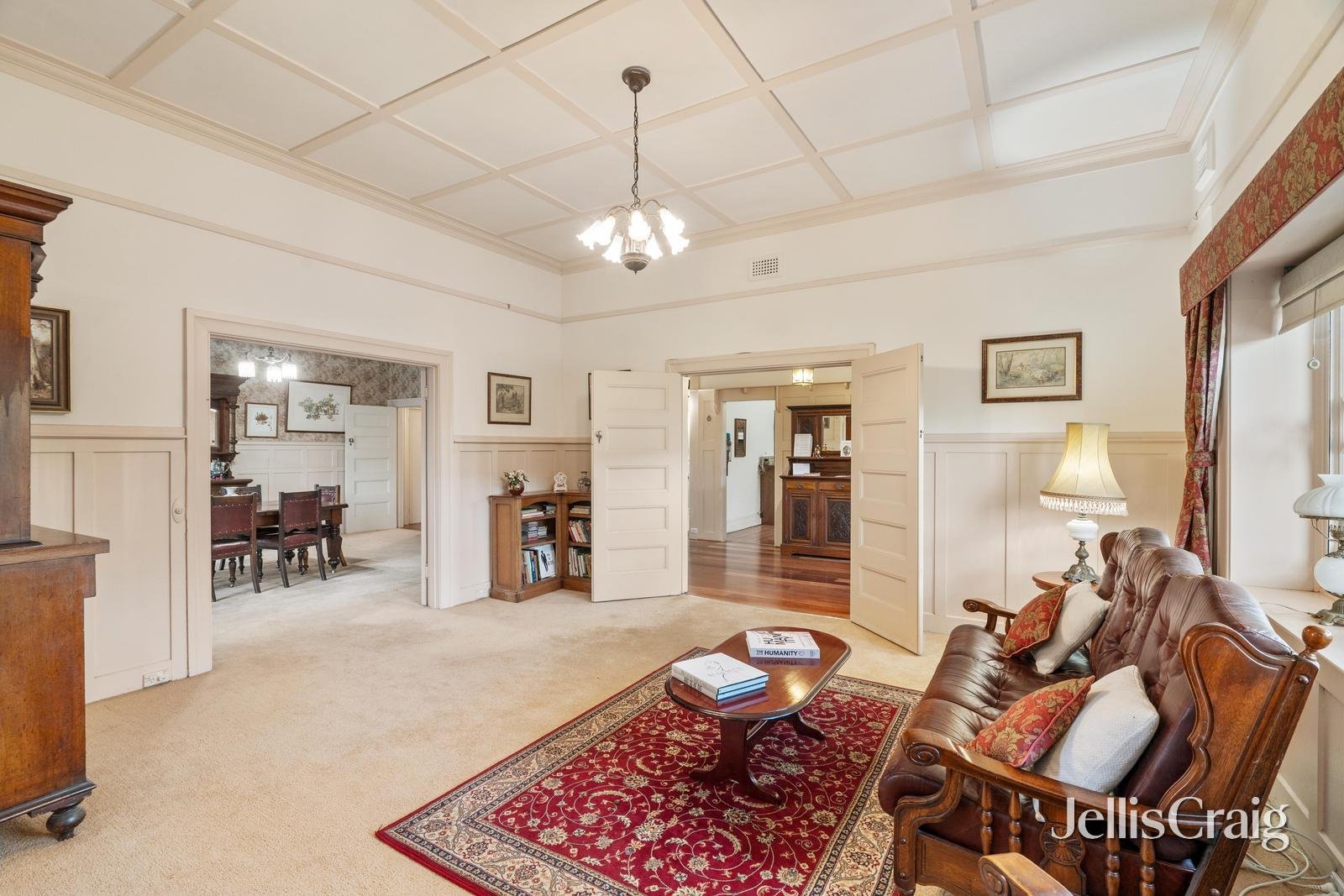 16 Churchill Street, Mont Albert image 5