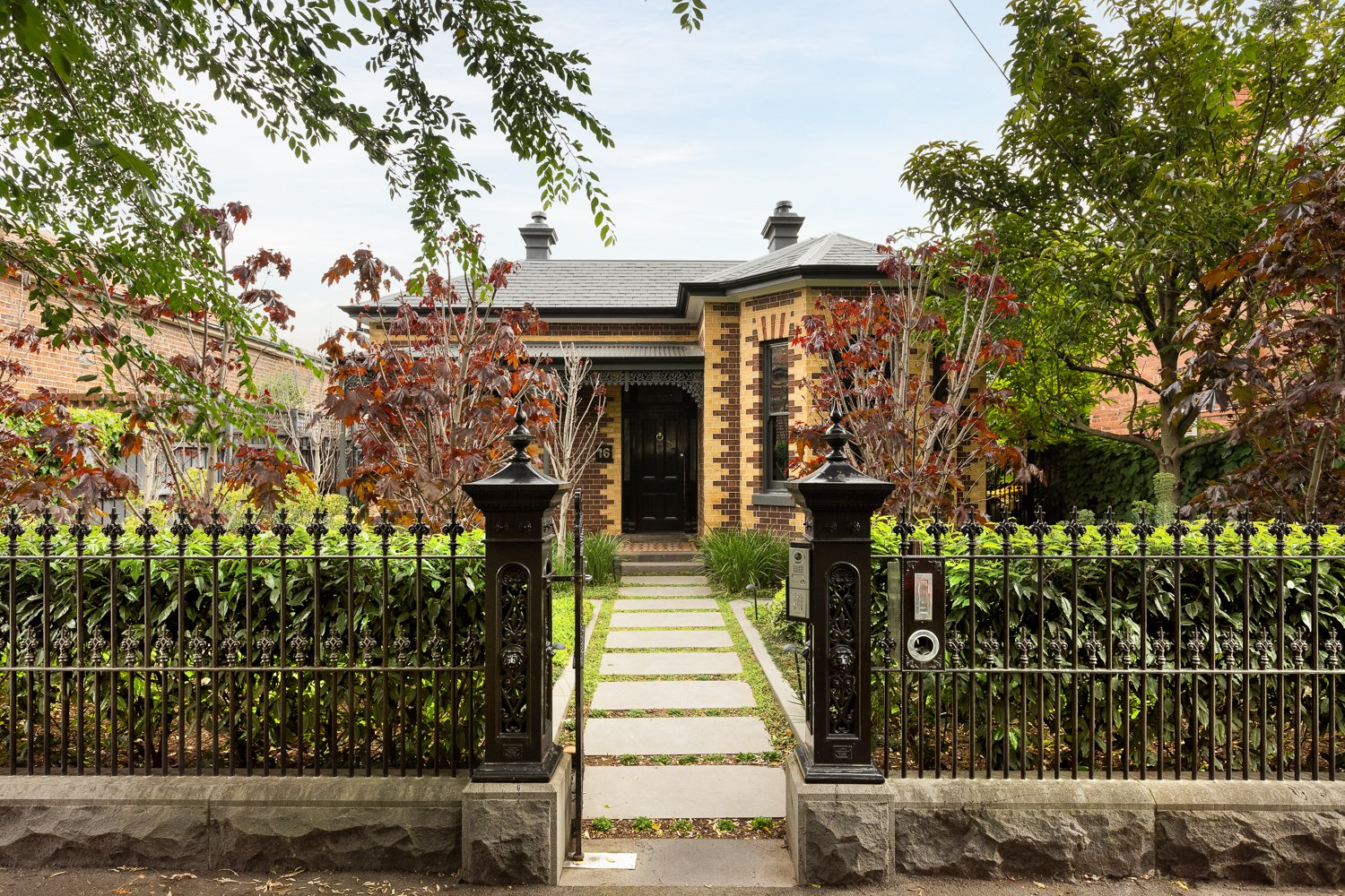 16 Clarke Street