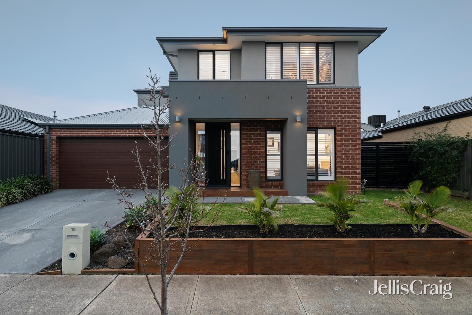 16 Cockatoo Road, Greenvale image 1