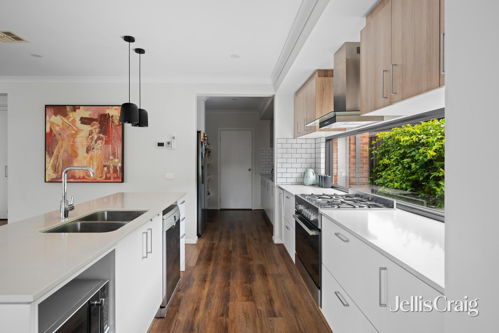 16 Cockatoo Road, Greenvale image 5