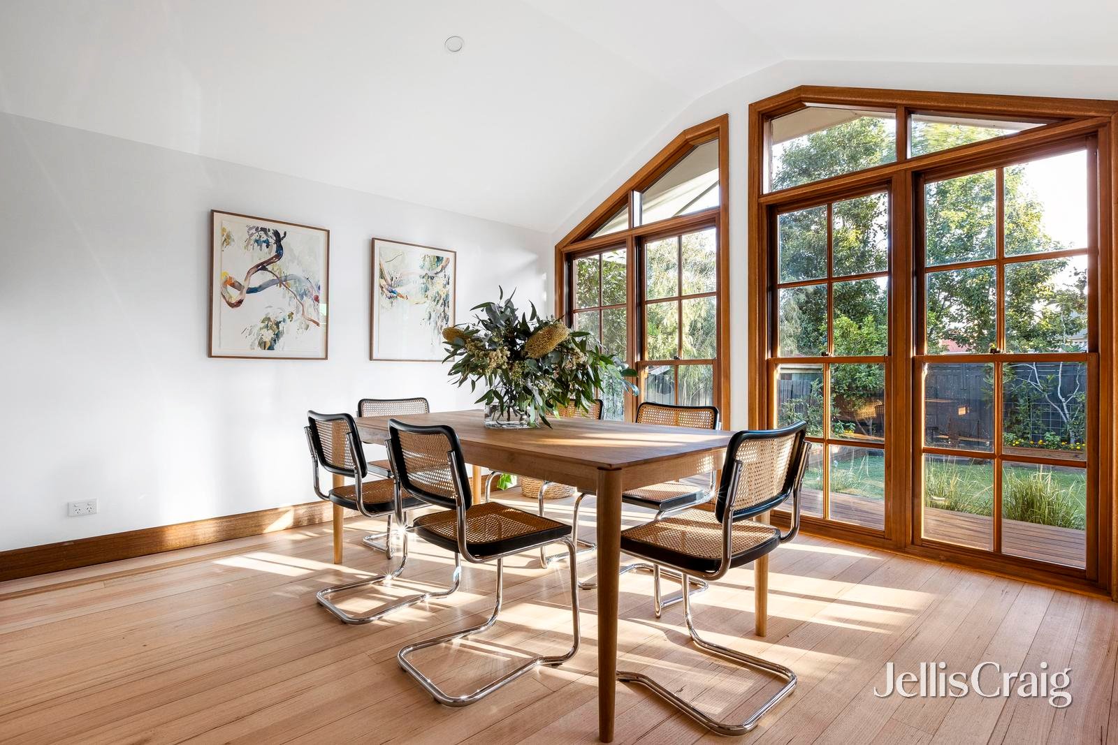 16 Collins Street, Thornbury image 5