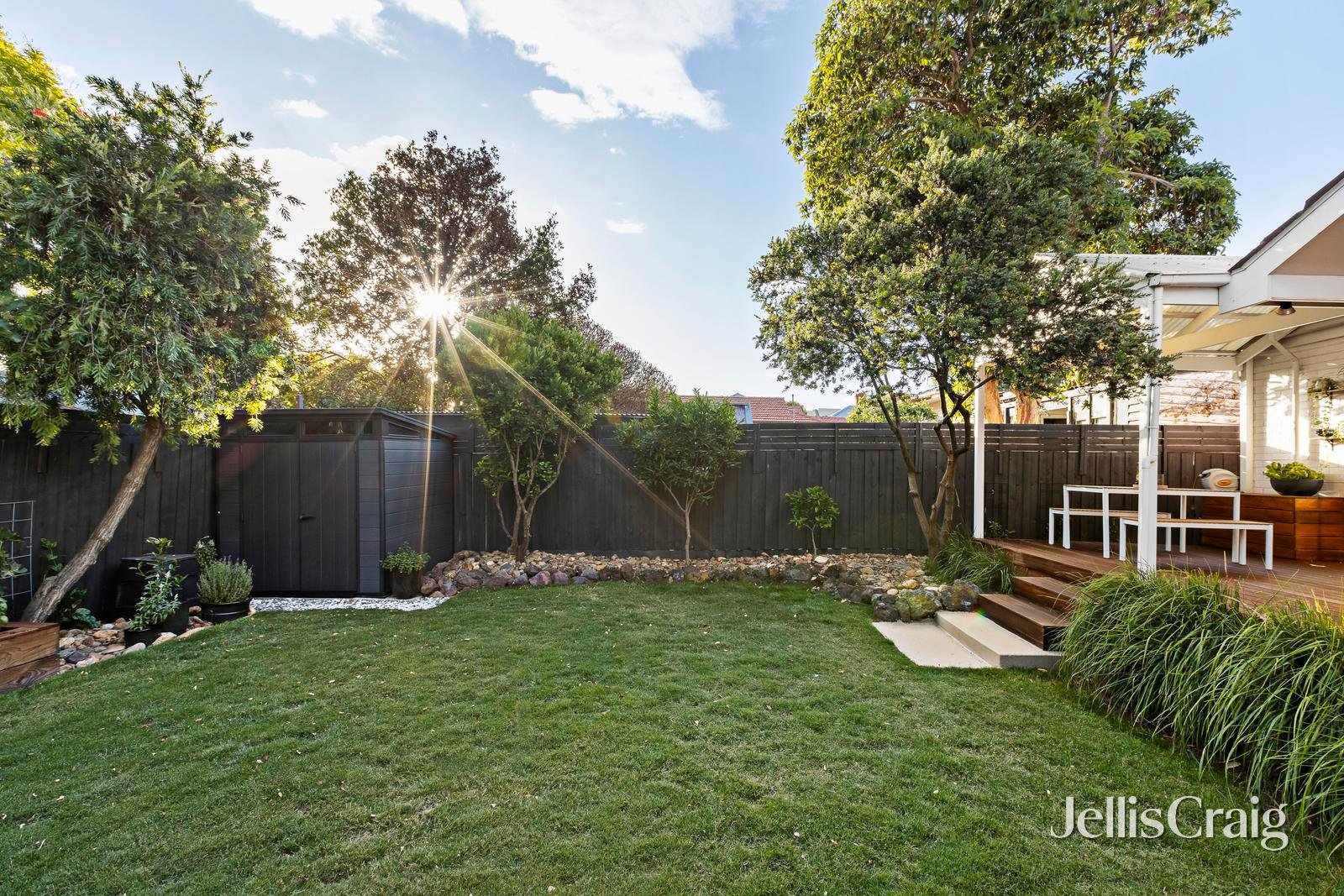 16 Collins Street, Thornbury image 11