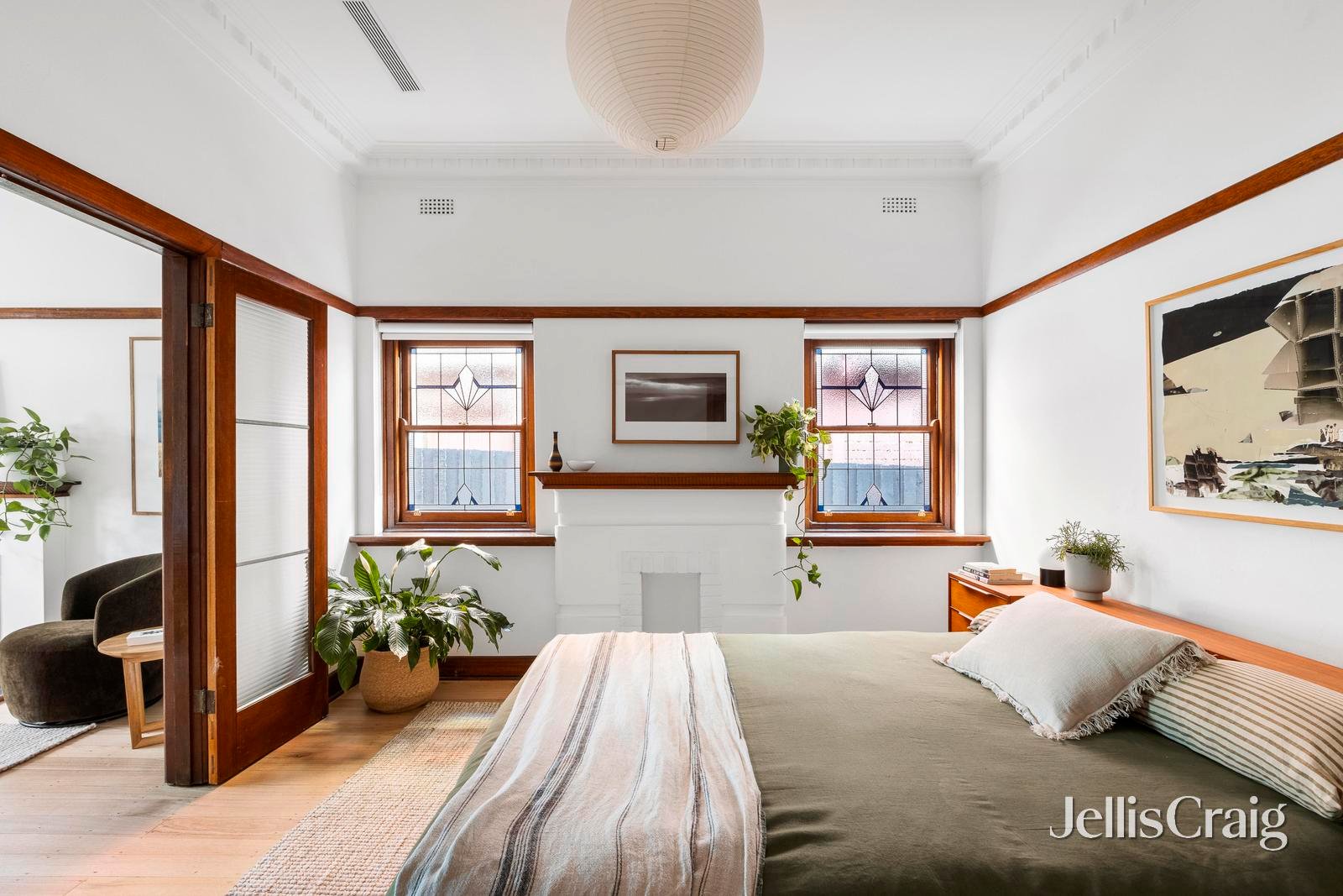 16 Collins Street, Thornbury image 18