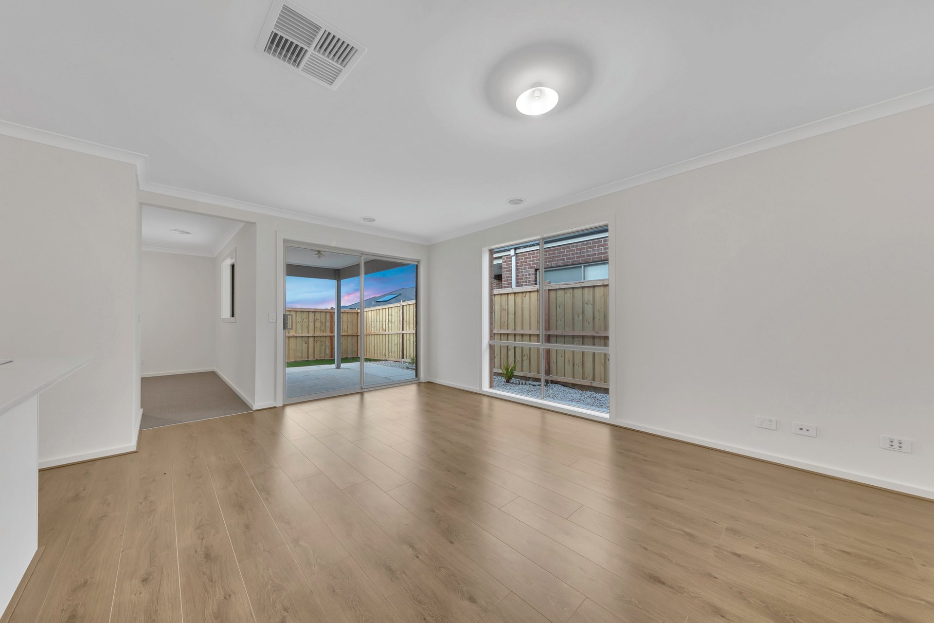 16 Colmar Street, Lara image 5
