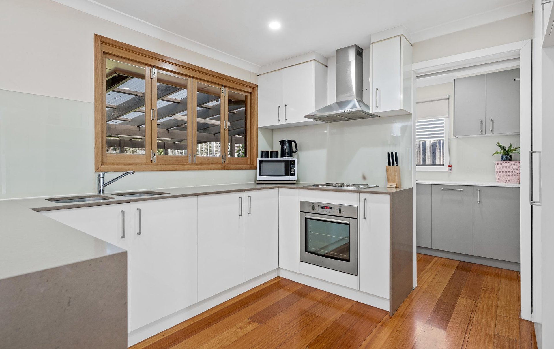 16 Coolaroo Court, Mooroolbark image 3