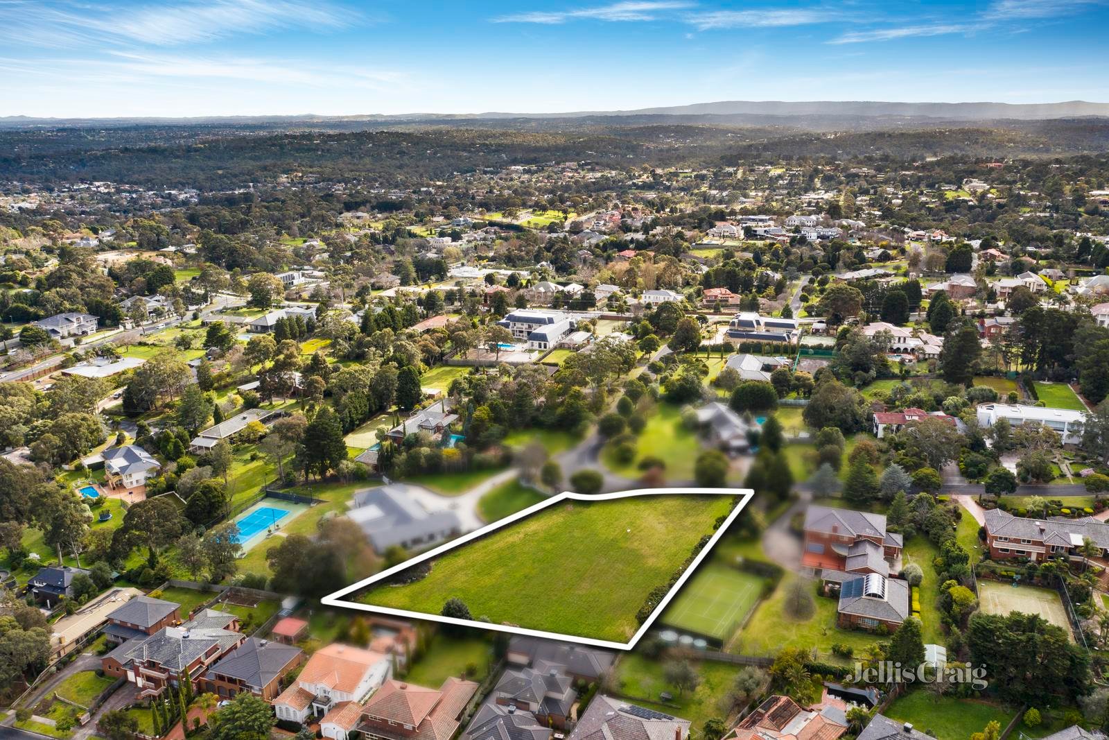 16 County Terrace, Templestowe image 2