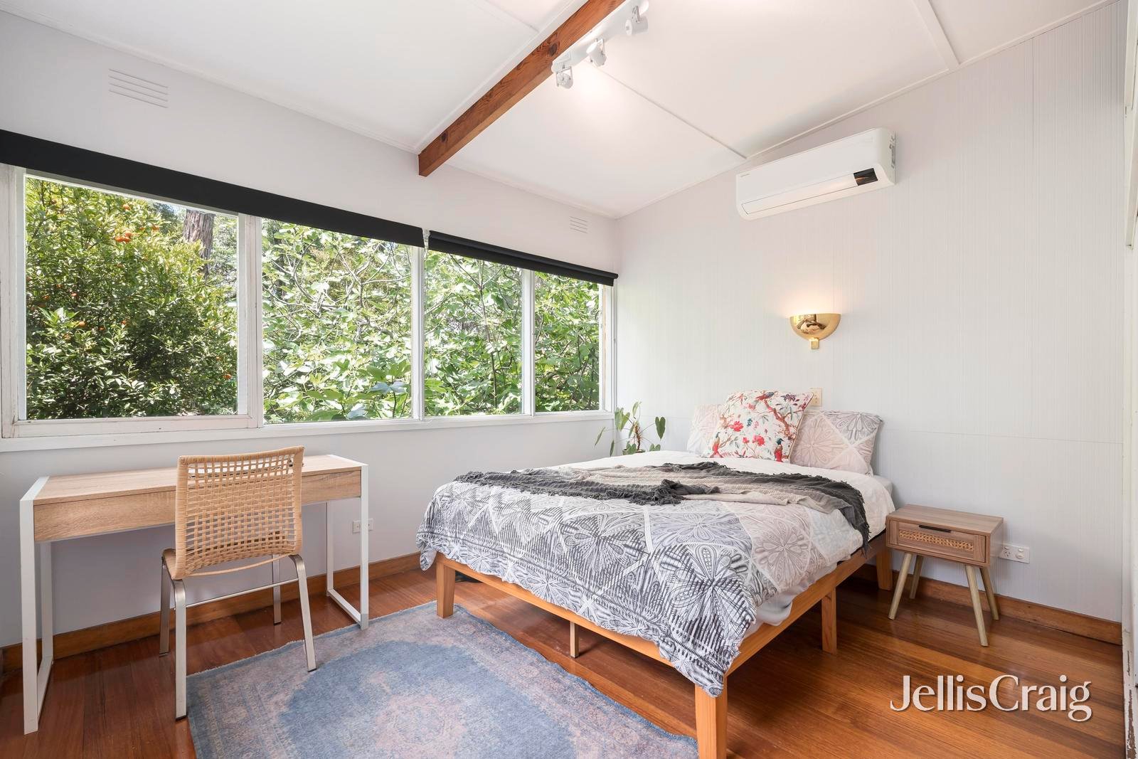 16 Croydon Way, Croydon image 6