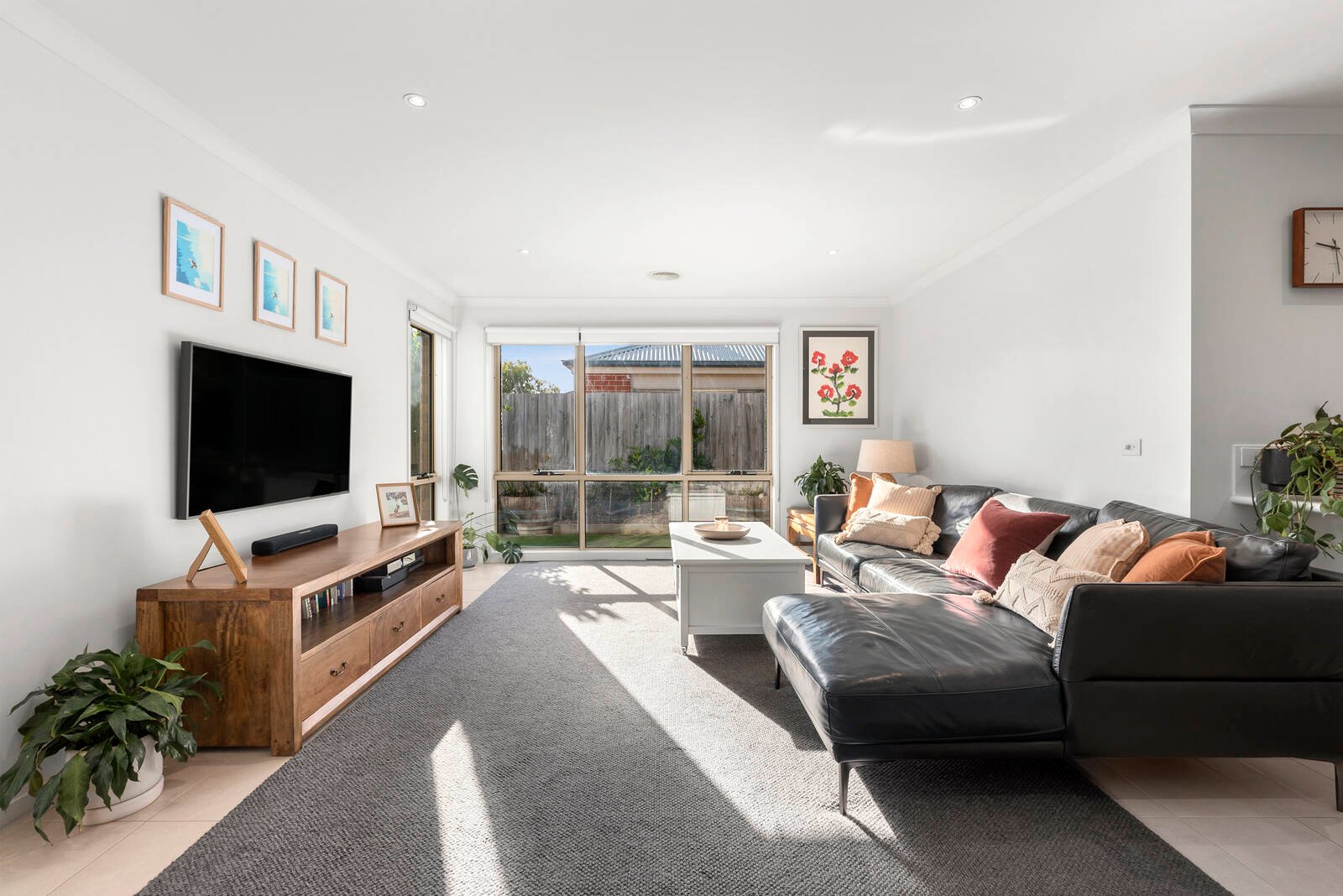 Property Gallery Thumbnail 3
