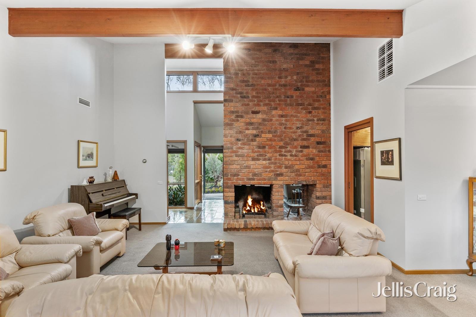 16 Daniel Street, Donvale image 3