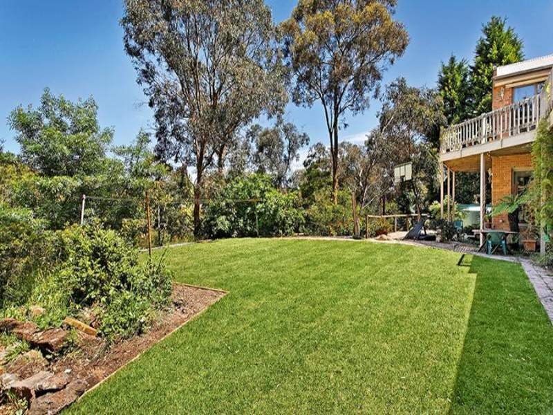 16 Dellview Court, Donvale image 7