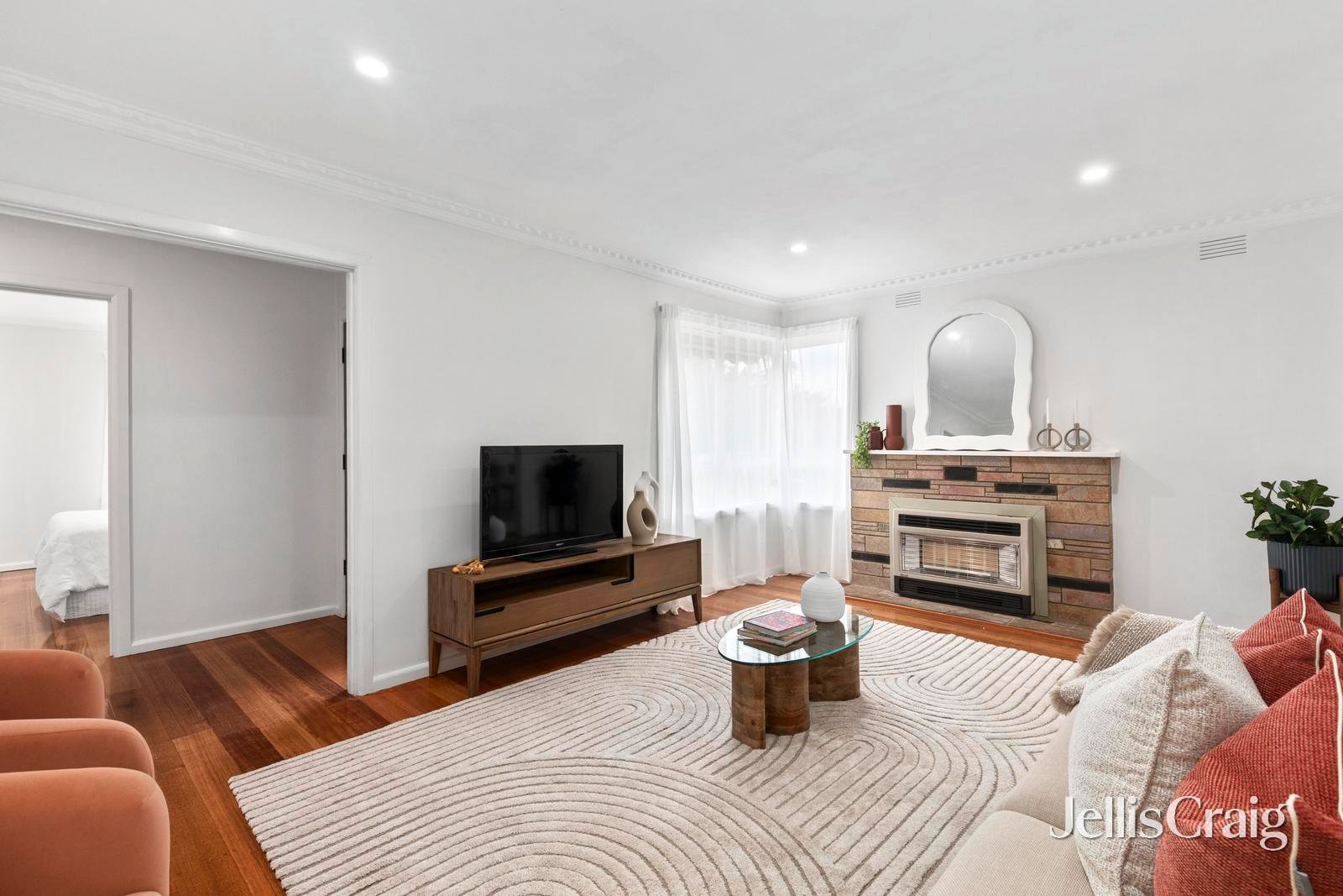 16 Dion Road, Glen&nbsp;Waverley image 3