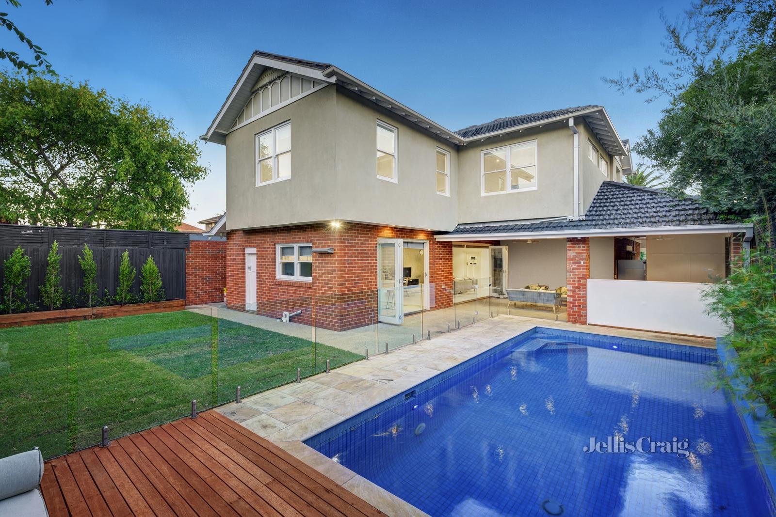 16 Donaldson Street, Bentleigh, VIC 3204 Jellis Craig