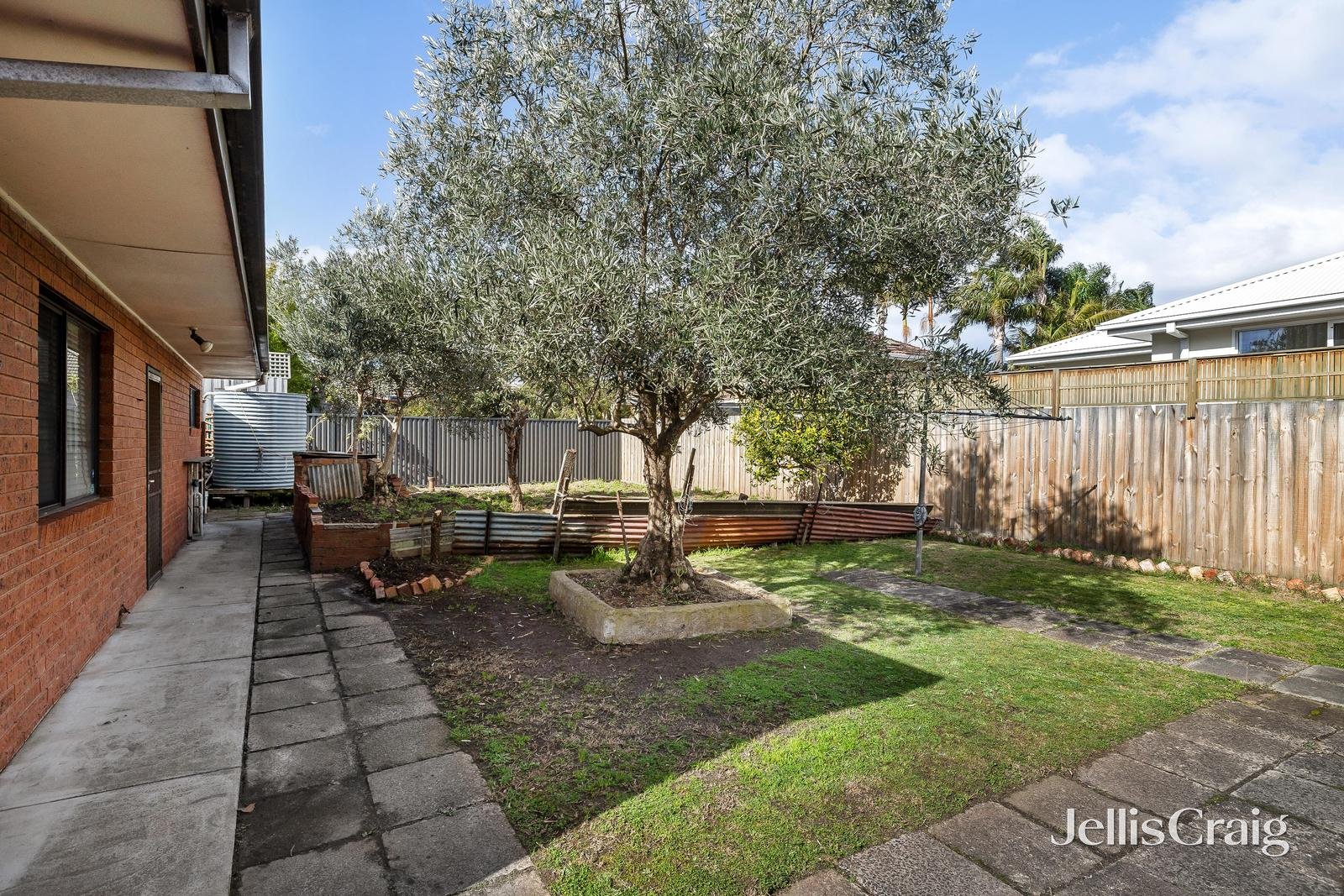 16 Durban Street, Bentleigh image 9