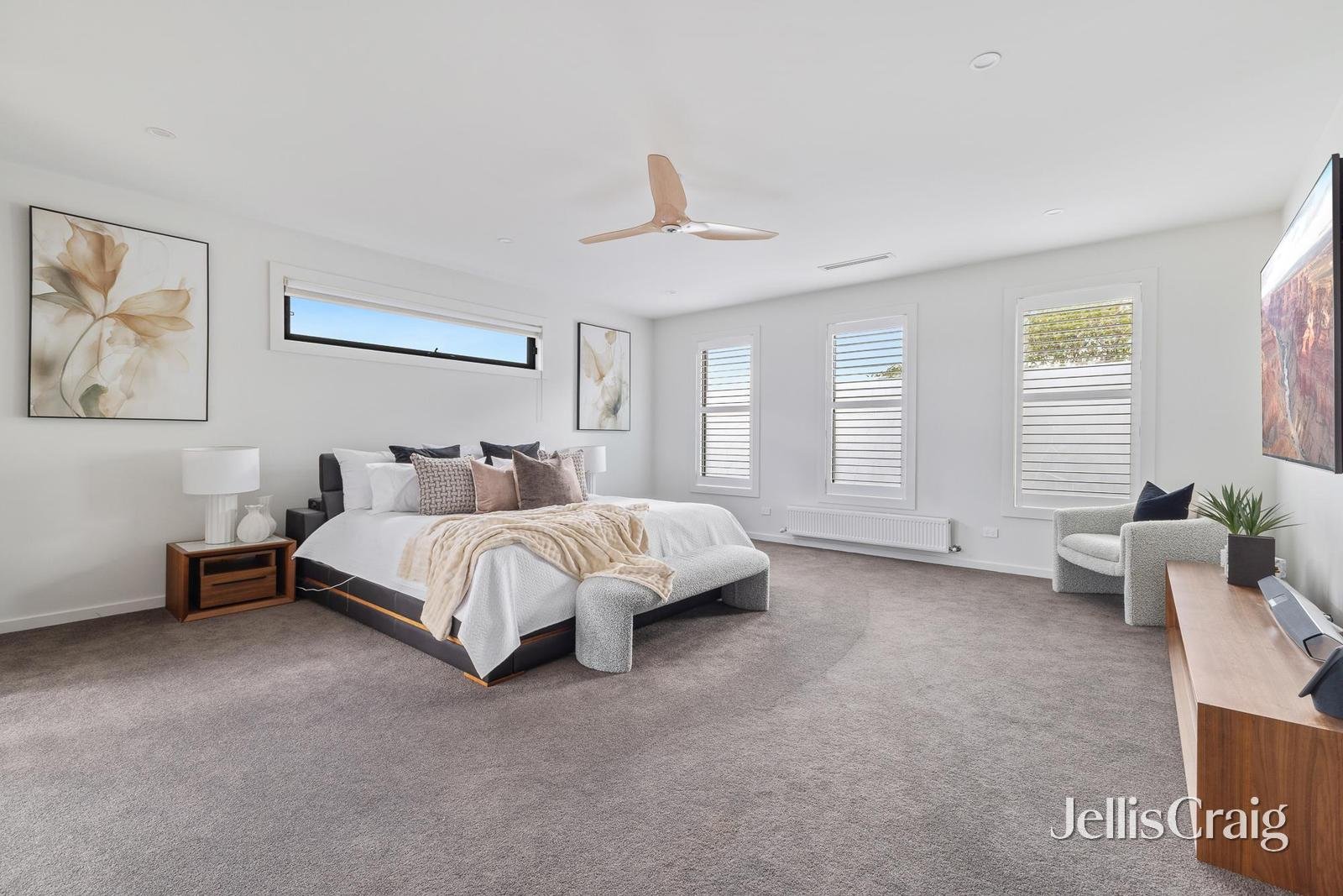16 Earlwood Drive, Wheelers Hill image 10