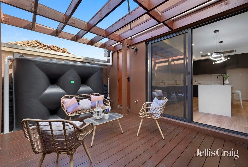 16 East Boundary Road, Bentleigh East image 5