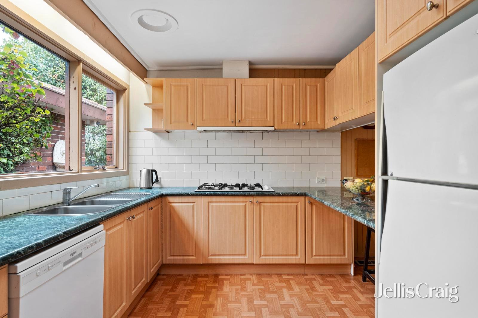 16 Eildon Street, Doncaster image 4
